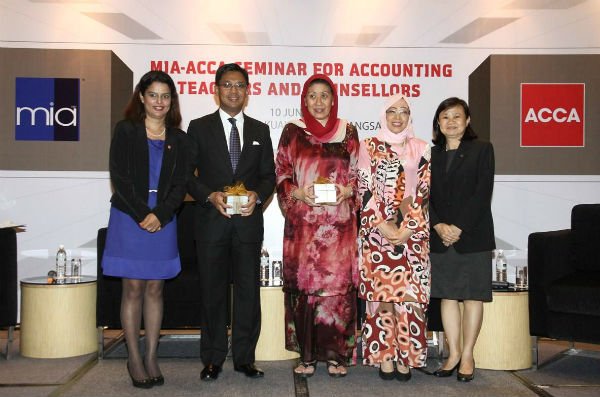 ACCA-MIA workshop on accounting for teachers and counsellors