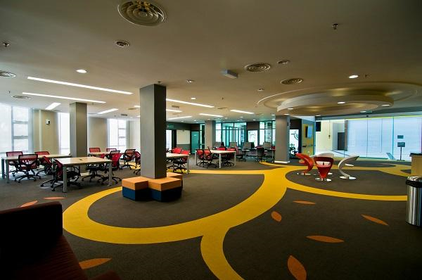 sit out area