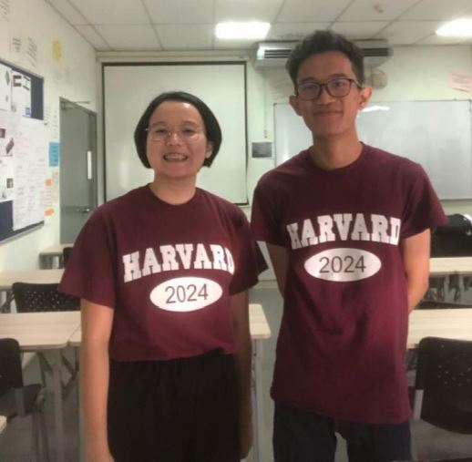Mohamed Aqil and Zad Chin Qi Qi 